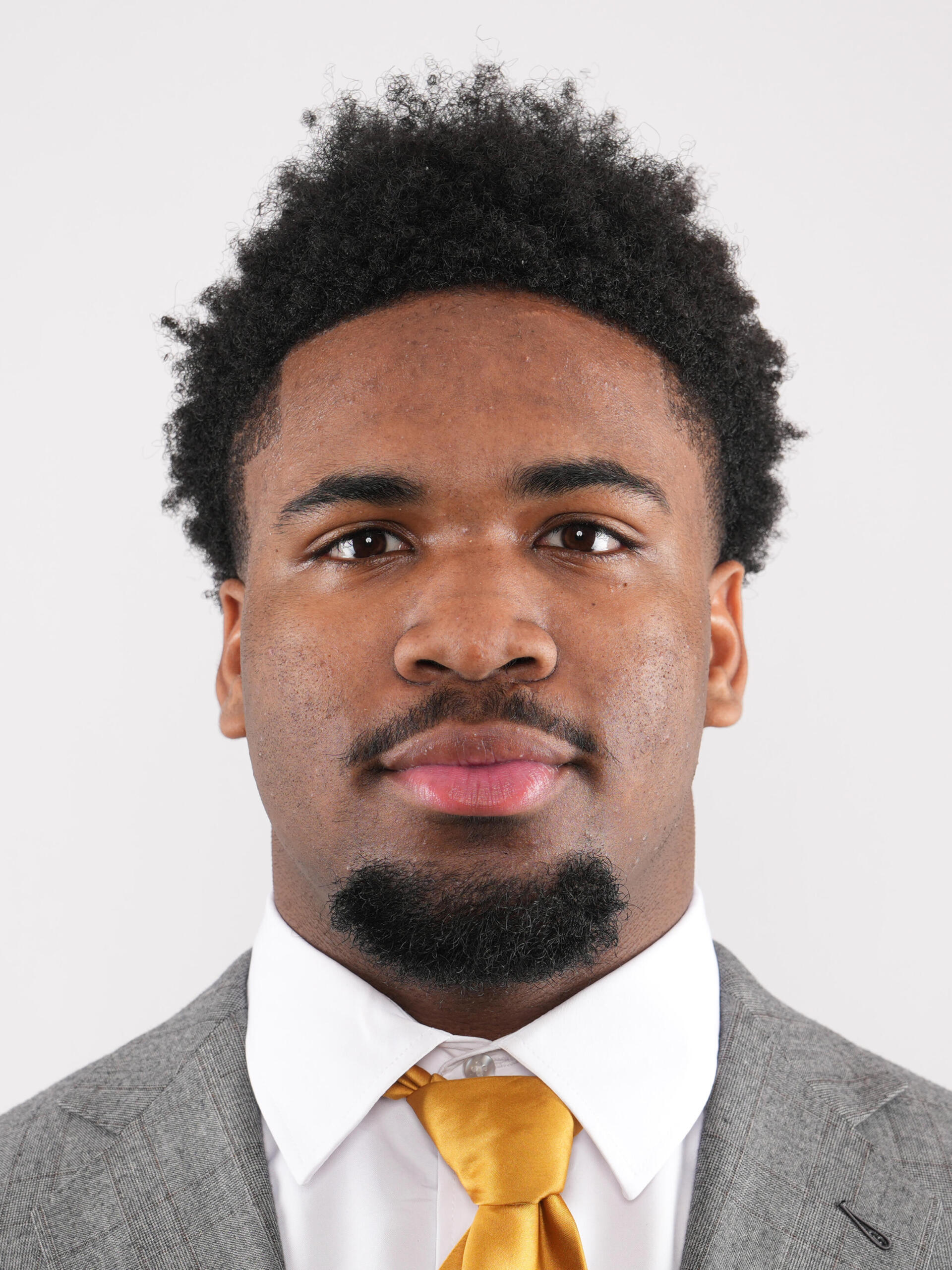 Vanzale Hinton